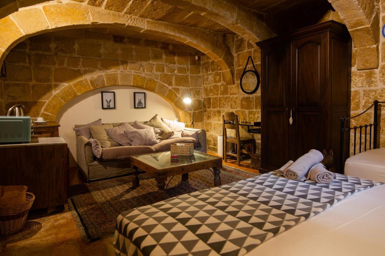 The Burrow Guest House Tarxien Exteriér fotografie