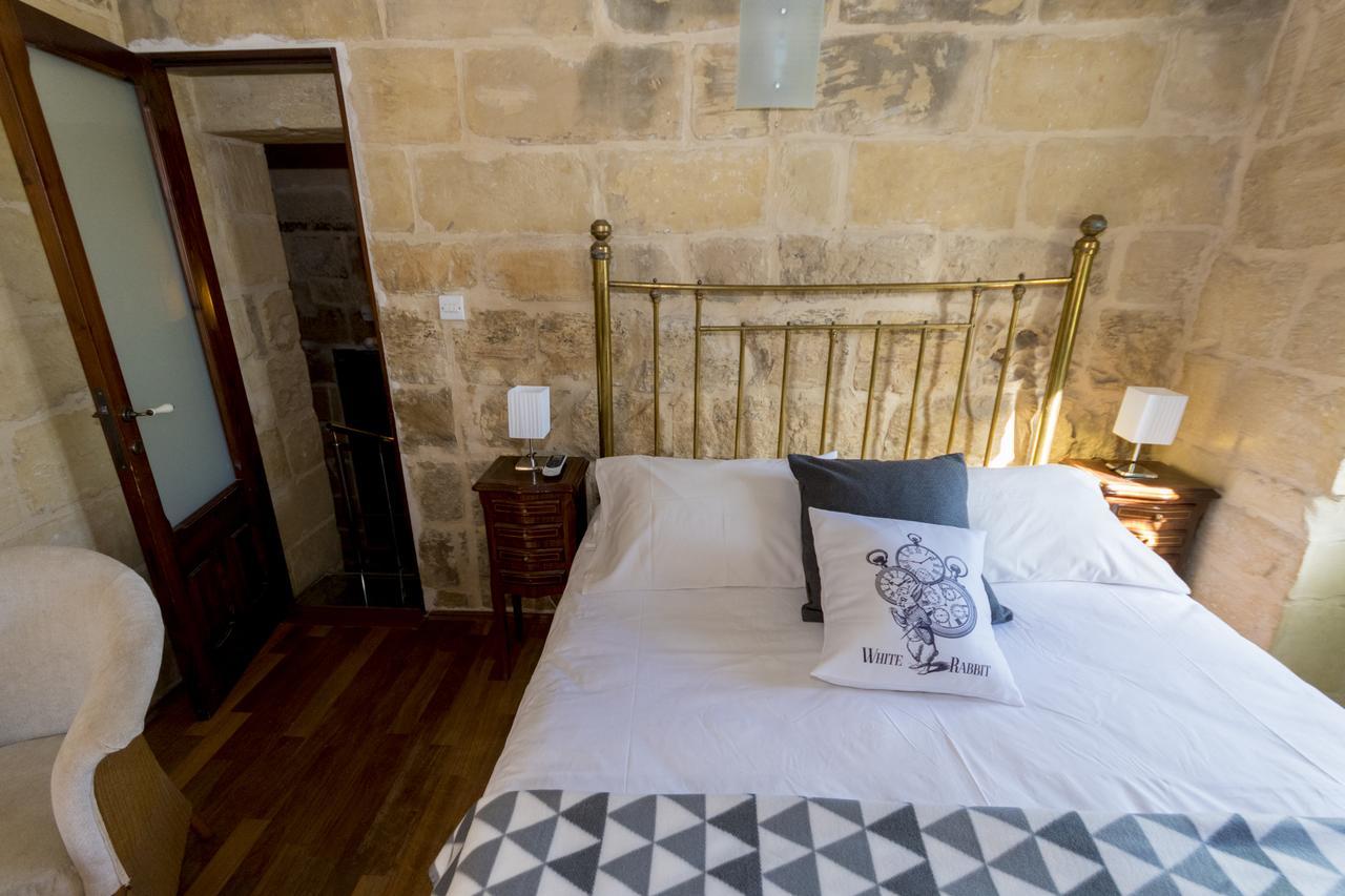 The Burrow Guest House Tarxien Exteriér fotografie