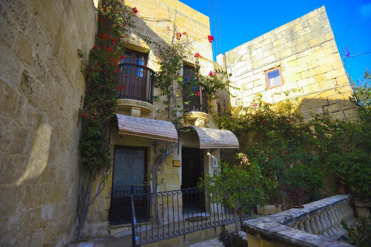 The Burrow Guest House Tarxien Exteriér fotografie