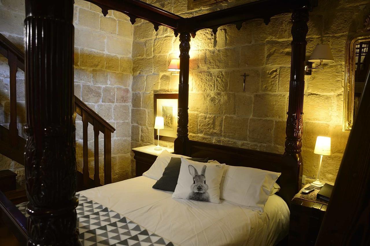 The Burrow Guest House Tarxien Exteriér fotografie